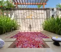 Вилла Kaba Kaba Estate, Ванна на открытом воздухе